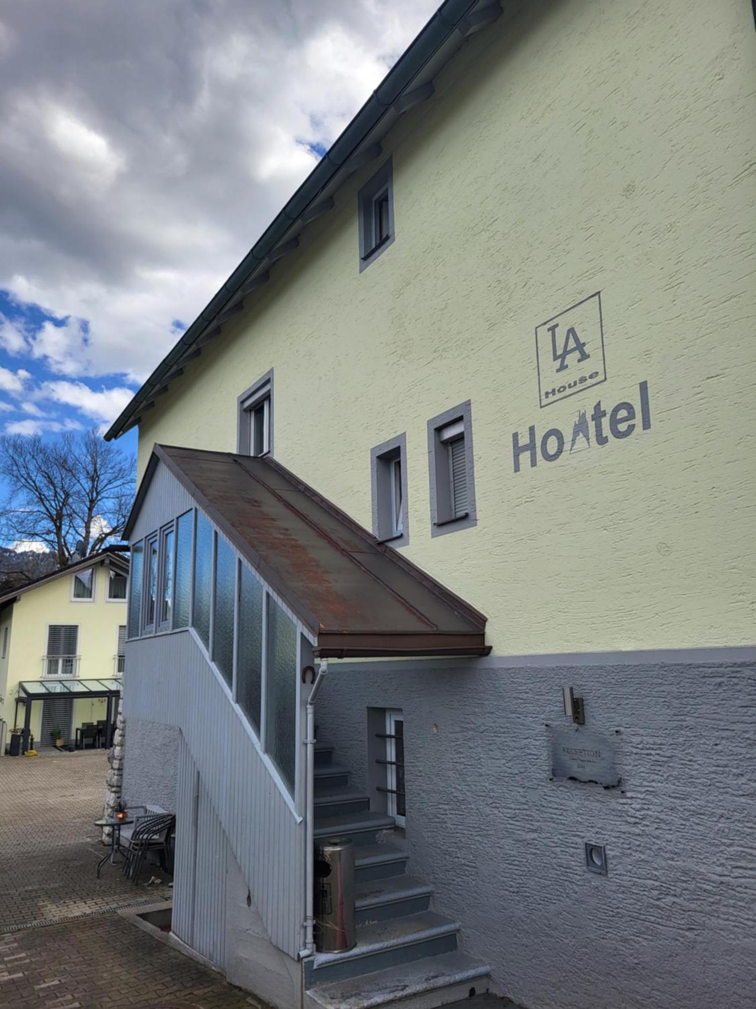 House La Neuschwanstein Blick - Budget City Hotel Fussen Exterior photo