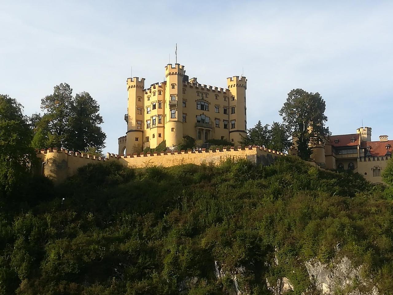 House La Neuschwanstein Blick - Budget City Hotel Fussen Exterior photo